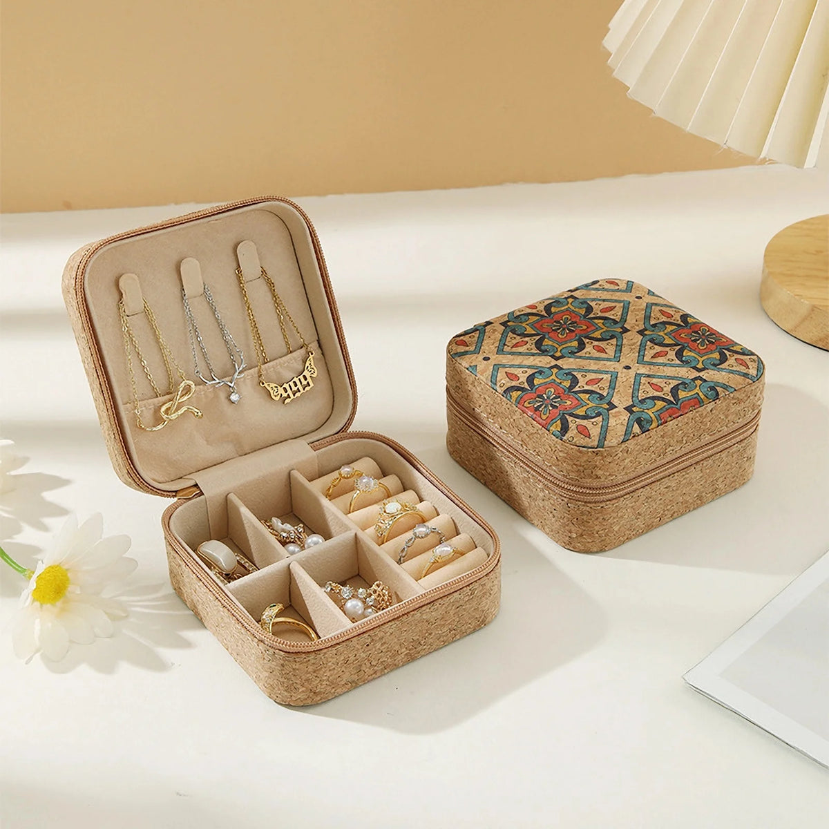 Travel Jewelry Box,Portable Jewelry Organizer Display Storage boxes for Women Girls,for Stud Earrings,Rings,Necklaces, Bracelets